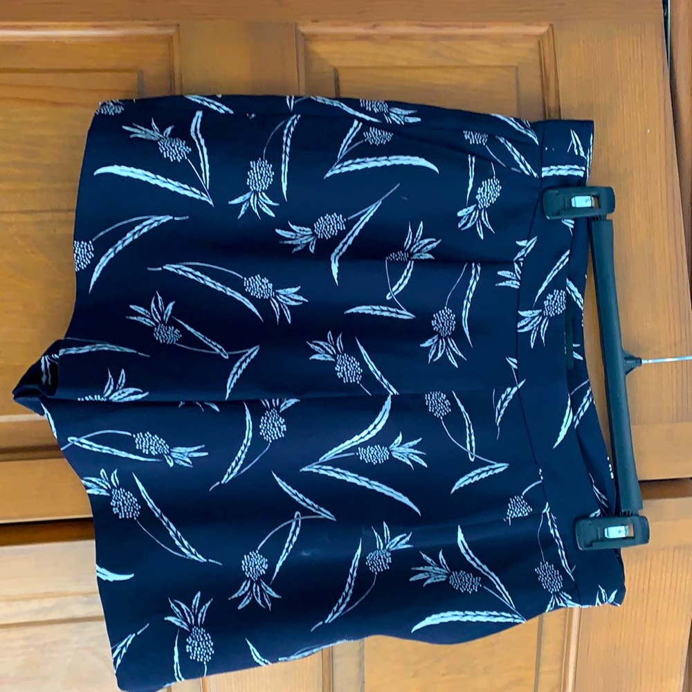 Ann Taylor pleated shorts